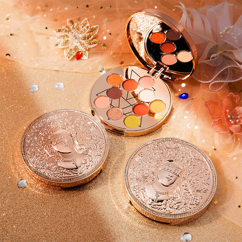 🍀 Goddess of Luck 10-Color Eyeshadow Palette — Shine Bold, Glow Lucky ✨