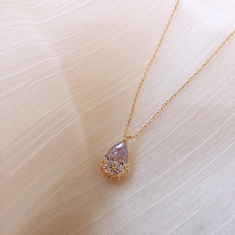 💧💜 Crystal Water Drop Necklace – Adjustable Glow Pendant 💜✨️
