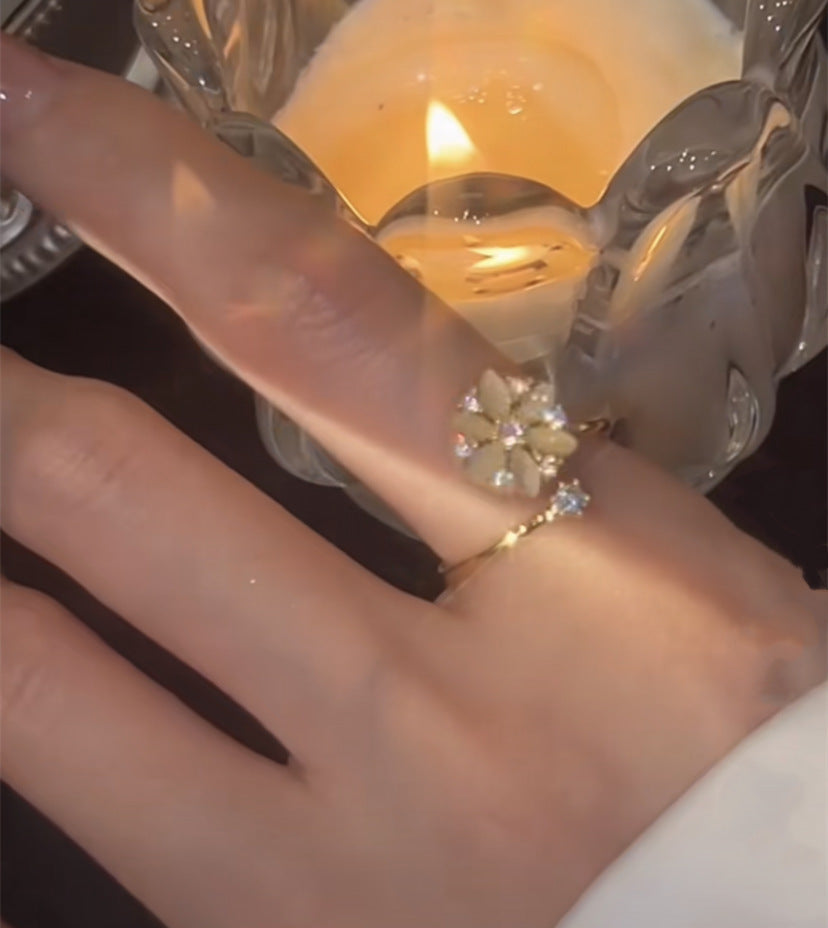 🪷 Opal Spinning Flower Ring — Stress Relief, Style & Serenity✨