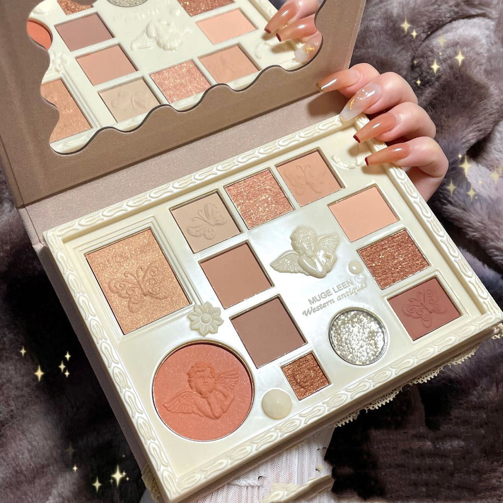 🌸12 Colors Lace Pearly Eyeshadow Palette✨