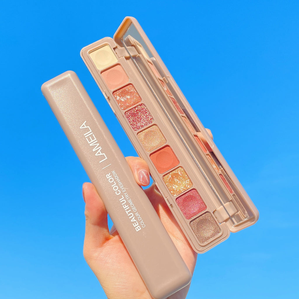 🎹 Keyboard Fingertip Eyeshadow Palette — 9 Colors of Pure Creativity ✨