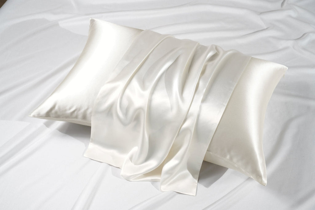 Satin Glow Pillowcase — smoother hair, softer skin 🌙✨