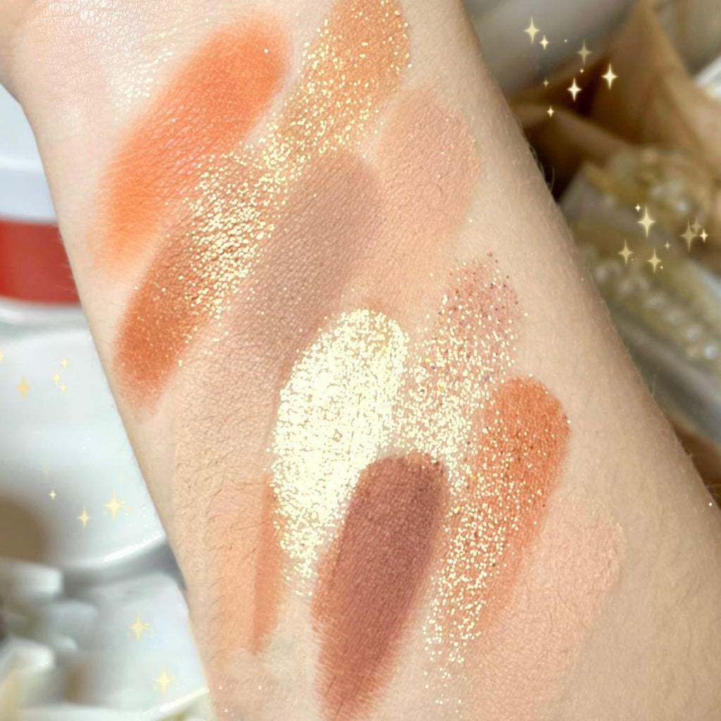 🌸12 Colors Lace Pearly Eyeshadow Palette✨