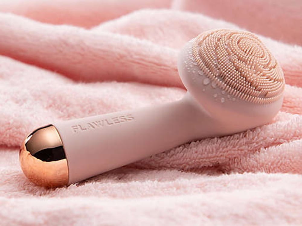 ✨ Electric Silicone Facial Cleaner 🌊